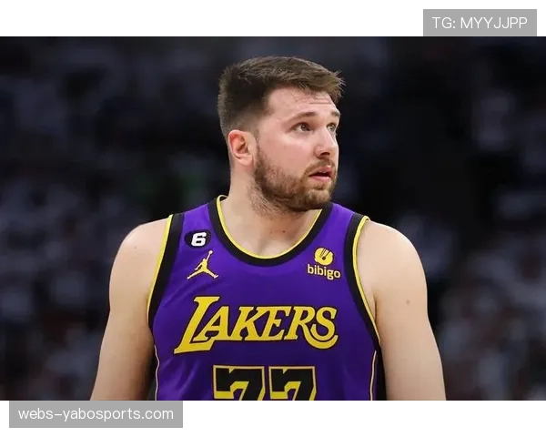 东契奇对太阳首节22分 但全场9失误暴露浪投问题